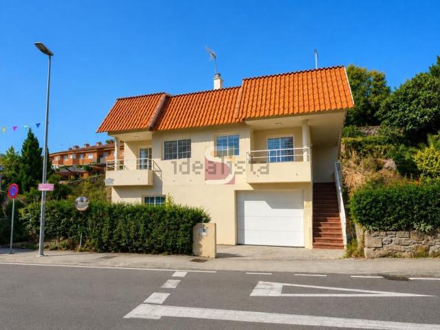 Casa en venta en Baiona, Vigo