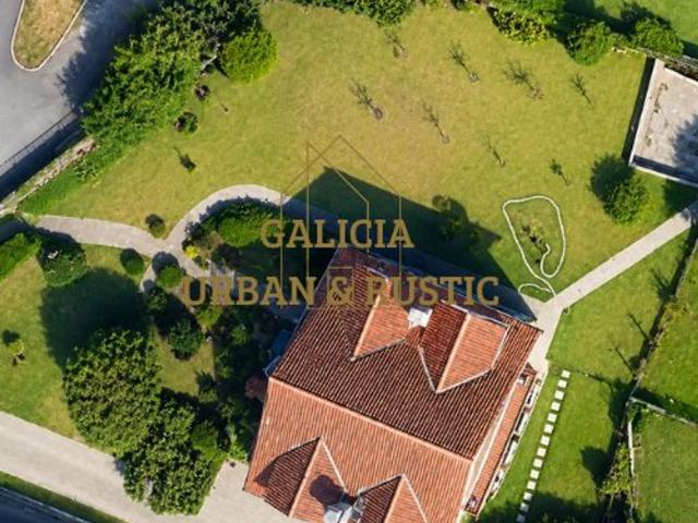 Casa en venta en Baíña, Vigo