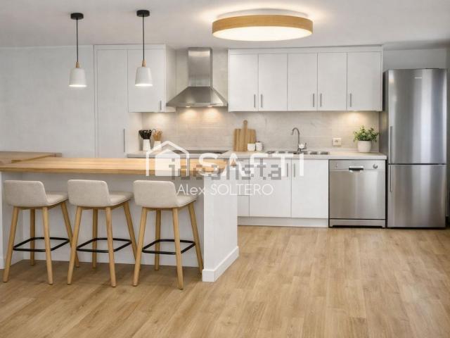 Casa en venta en Baredo, Vigo