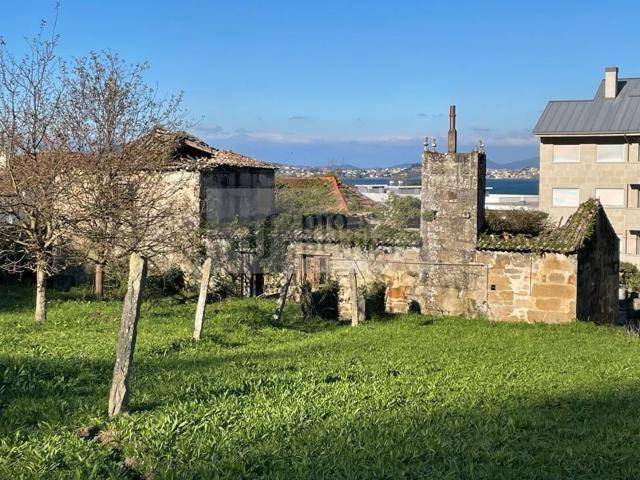 Casa en venta en Baíña, Vigo