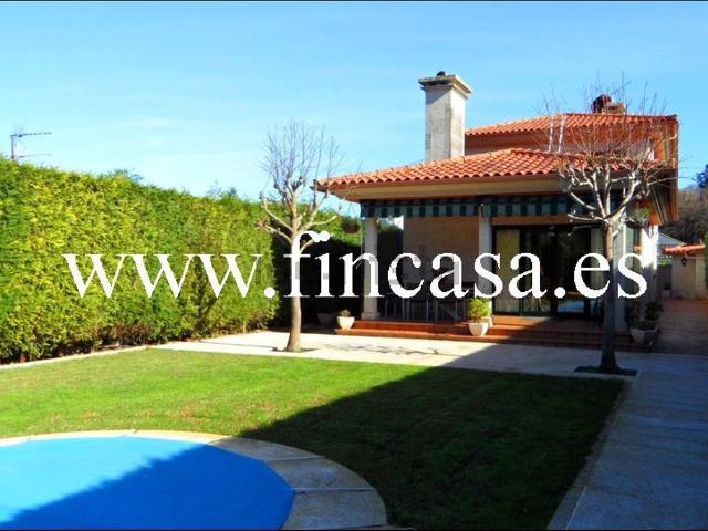 Casa en venta en Baiona, As Fontiñas