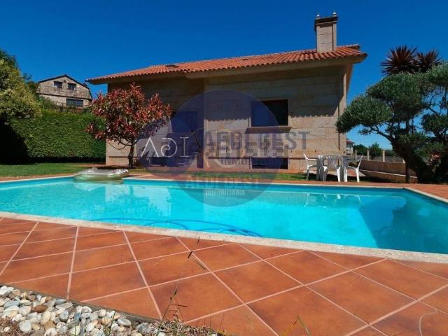 Casa en venta en Baiona, A Igrexa