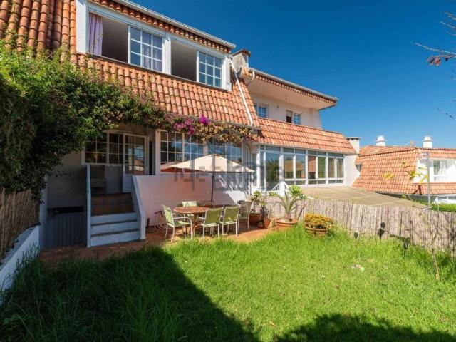 Casa en venta en Viso de Calvos, Vigo