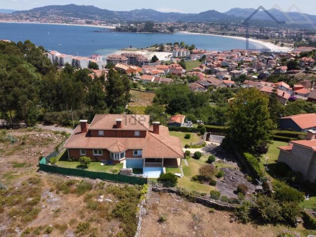 Casa en venta en Baíña, Vigo