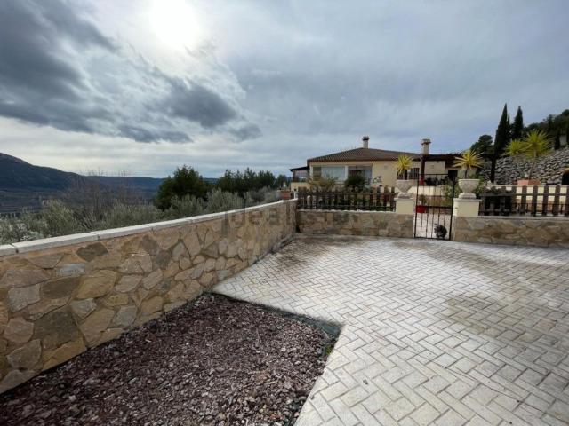 Casa en venta en el Comtat, Valencia