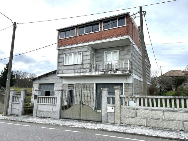 Casa en venta en A Limia, Galicia