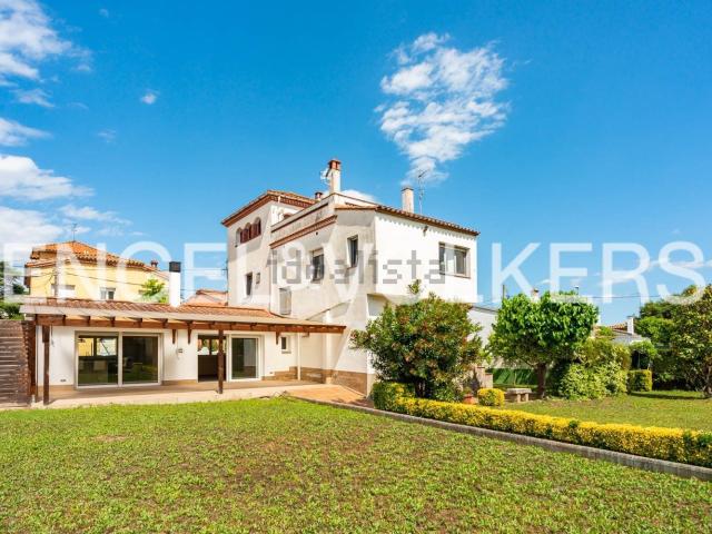 Casa en venta en Banyoles, Banyoles