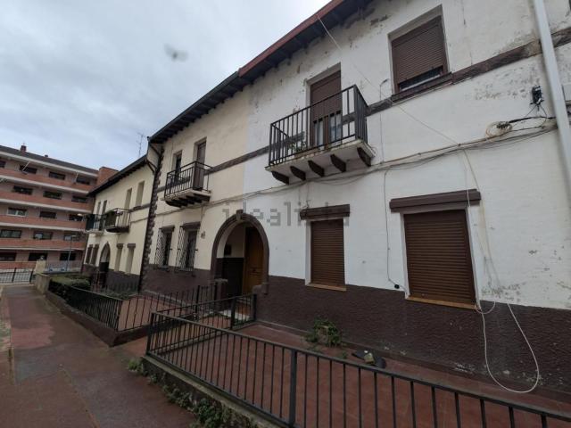 Casa en venta en Barakaldo, Latsagazarra / Lasesarre