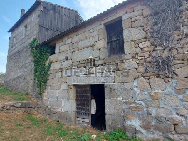 Casa en venta en Bentraces, Ourense