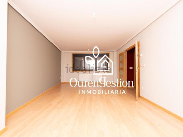 Casa en venta en A Valenzá, Barbadás