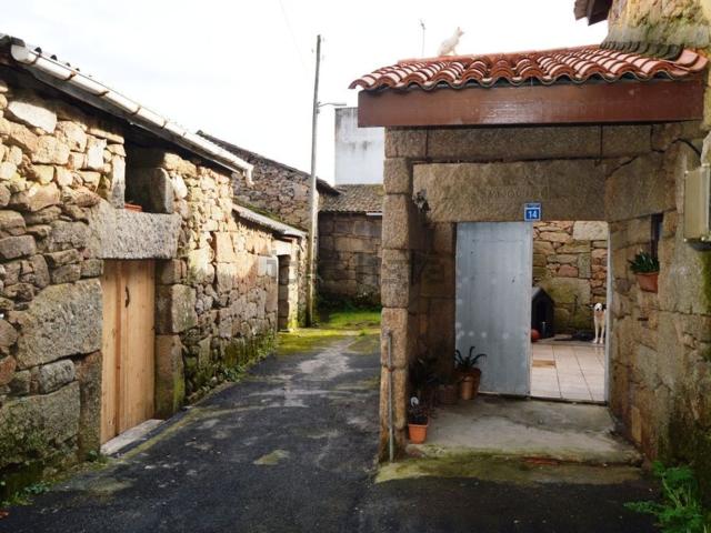 Casa en venta en Loiro, Barbadás