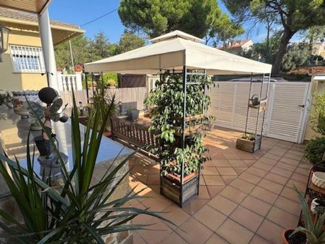 Casa en venta en Barberà Del Vallès, Barcelona