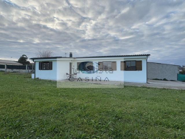 Casa en venta en Reinante, Ribadeo