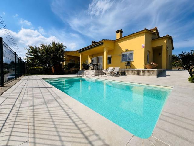 Casa en venta en Alt Empordà, Catalunya