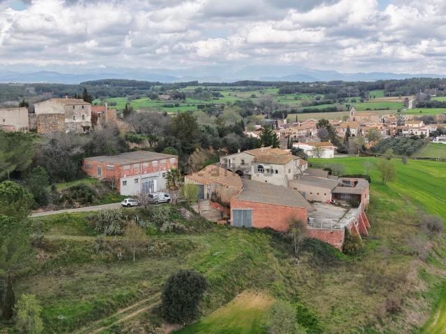 Casa en venta en Bàscara, Orriols