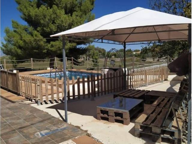 Casa en venta en Baza, Granada