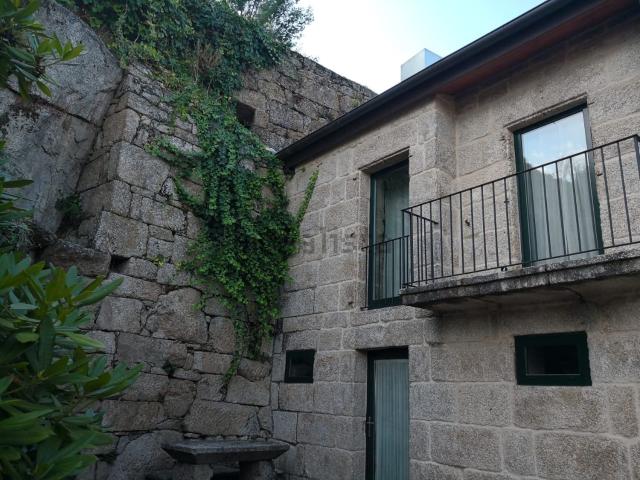 Casa en venta en Beade, Beade