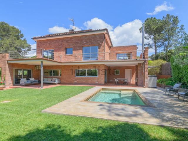 Casa en venta en Urbanització Bon Solei 1, Baix Llobregat