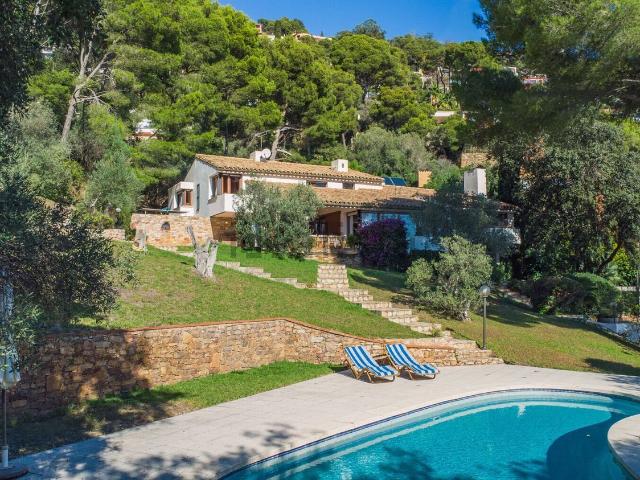 Casa en venta en Fornells, Baix Empordà