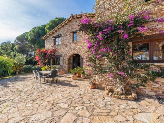Casa en venta en sa Riera, Baix Empordà