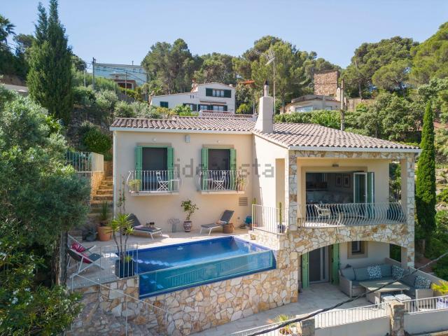 Casa en venta en sa Tuna, Baix Empordà