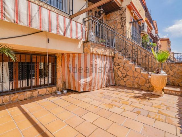 Casa en venta en Granada, Casas Bajas