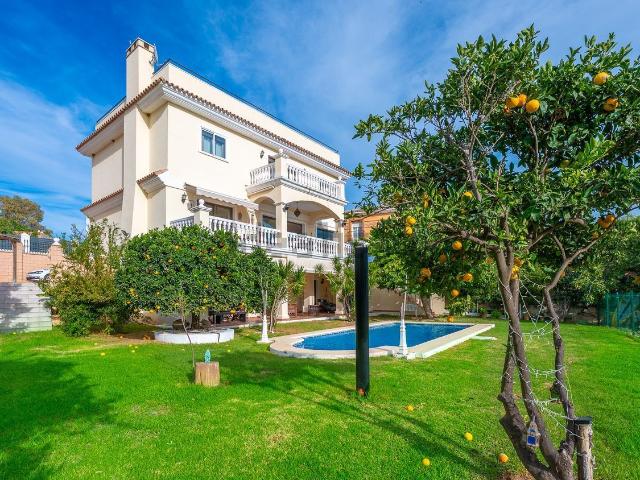 Casa en venta en Urbanización Las Flores, Marbella
