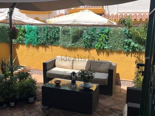 Casa en venta en Urbanización Las Flores, Marbella