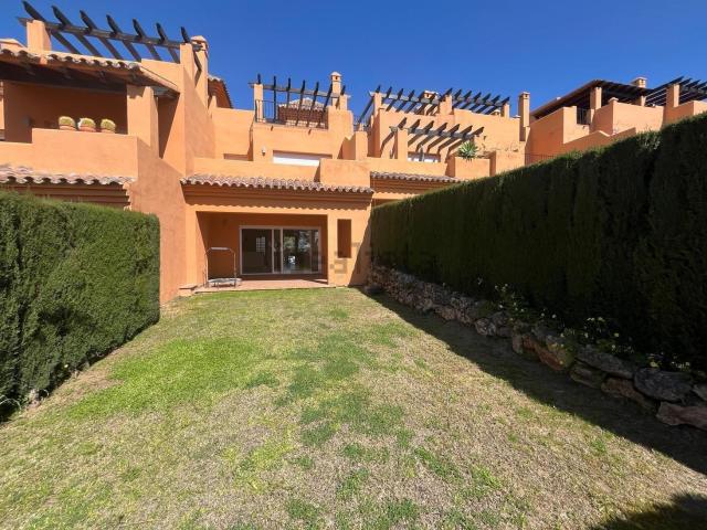 Casa en venta en La Alquería-El Paraíso, Costa del Sol Occidental