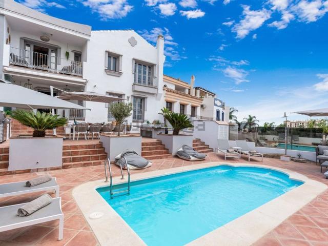 Casa en venta en Artola, Costa del Sol Occidental