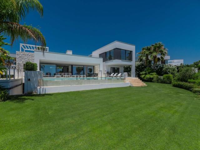 Casa en alquiler en La Alqueria, Costa del Sol Occidental