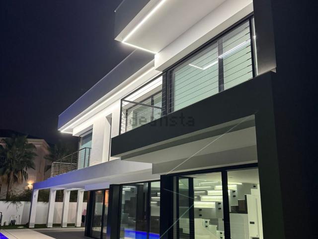 Casa en venta en Artola, Benahavís