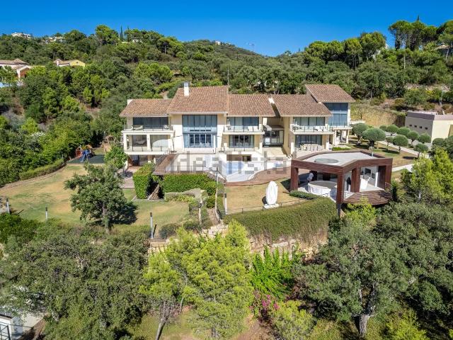 Casa en venta en La Zagaleta, Costa del Sol Occidental