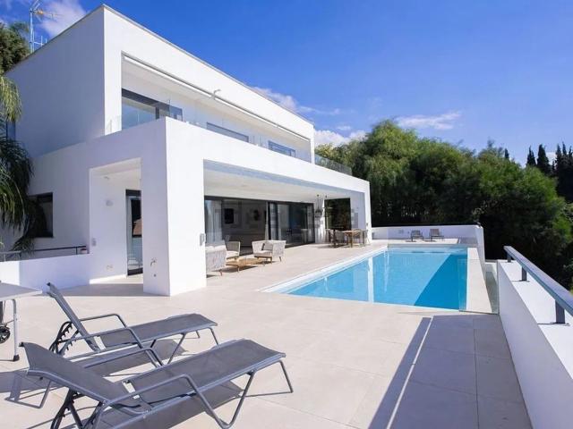 Casa en venta en Artola, Costa del Sol Occidental