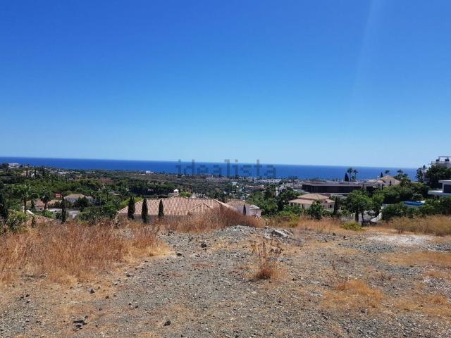 Casa en venta en La Alquería-El Paraíso, Costa del Sol Occidental