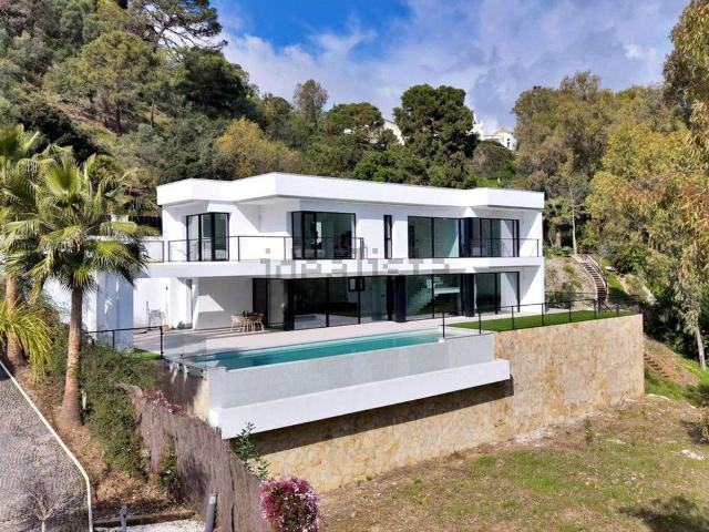 Casa en alquiler en Artola, Costa del Sol Occidental