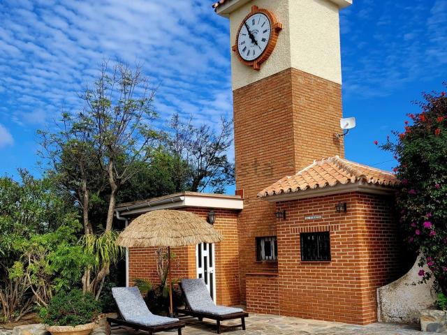 Casa en alquiler en Benajarafe, La Axarquía
