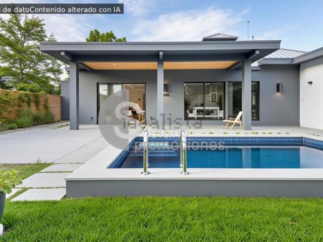 Casa en venta en Benalmádena, Benalmádena Costa