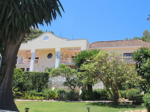 Casa en venta en La Sierrezuela, Costa del Sol Occidental