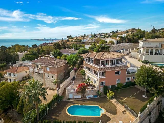 Casa en venta en Benalmádena, Santana