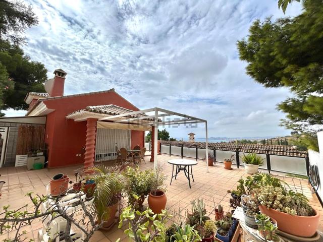 Casa en venta en La Perla-Torremuelle, Costa del Sol Occidental
