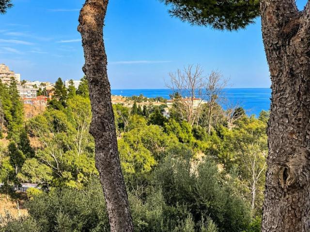 Casa en venta en La Perla-Torremuelle, Benalmádena