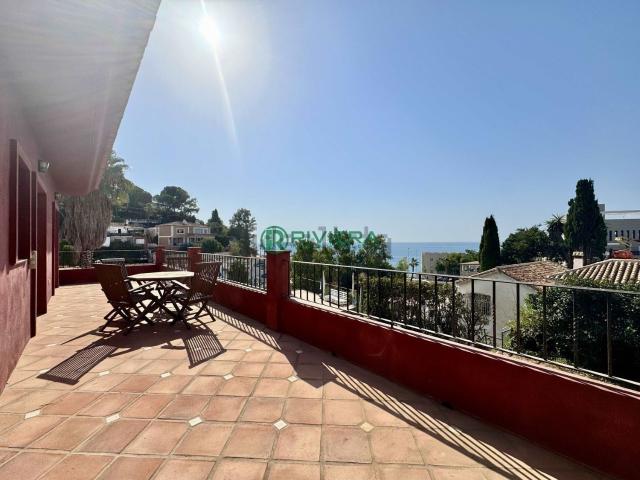 Casa en venta en La Perla-Torremuelle, Costa del Sol Occidental