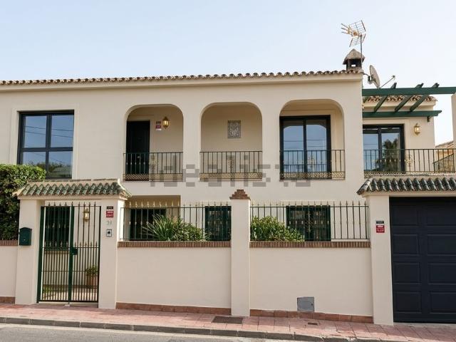 Casa en venta en Arroyo de la Miel-Benalmádena Costa, Costa del Sol Occidental