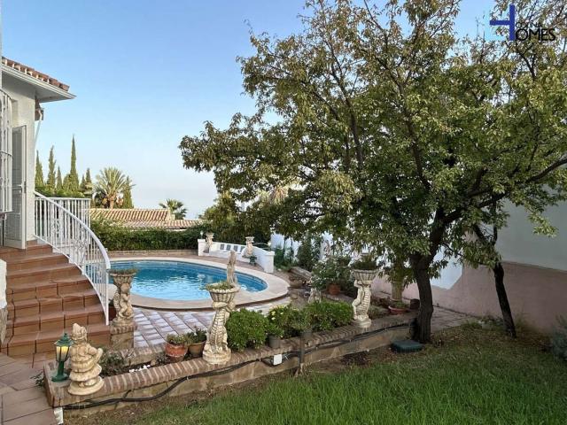 Casa en venta en Arroyo de la Miel-Benalmádena Costa, Costa del Sol Occidental