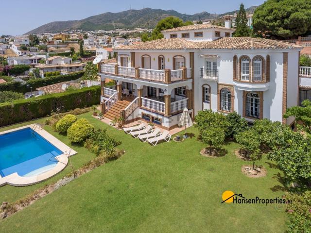 Casa en venta en Torrequebrada, Costa del Sol Occidental