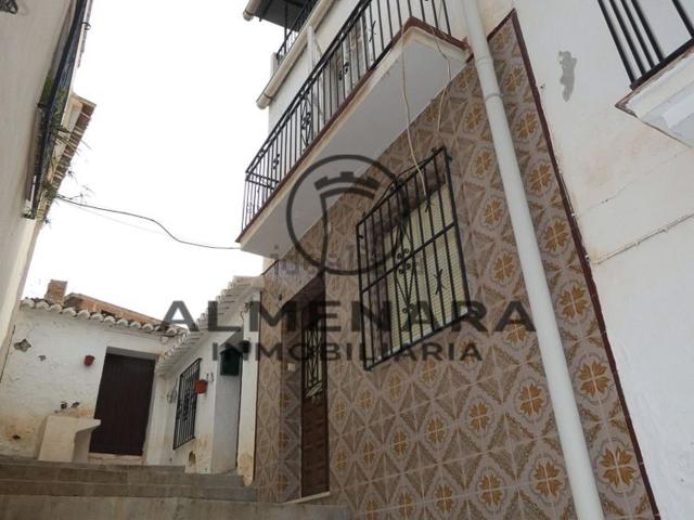 Casa en venta en Benamargosa