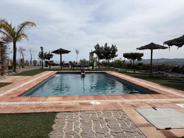 Casa en alquiler en La Axarquía, Andalucía