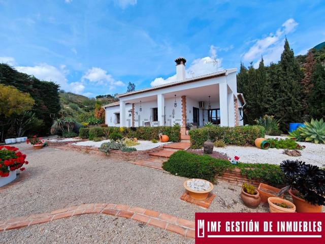 Casa en venta en La Axarquía, Andalucía