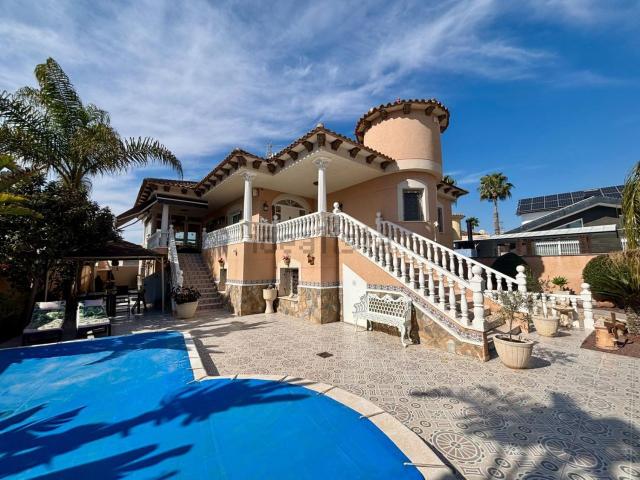 Casa en venta en el Baix Segura / La Vega Baja, Valencia